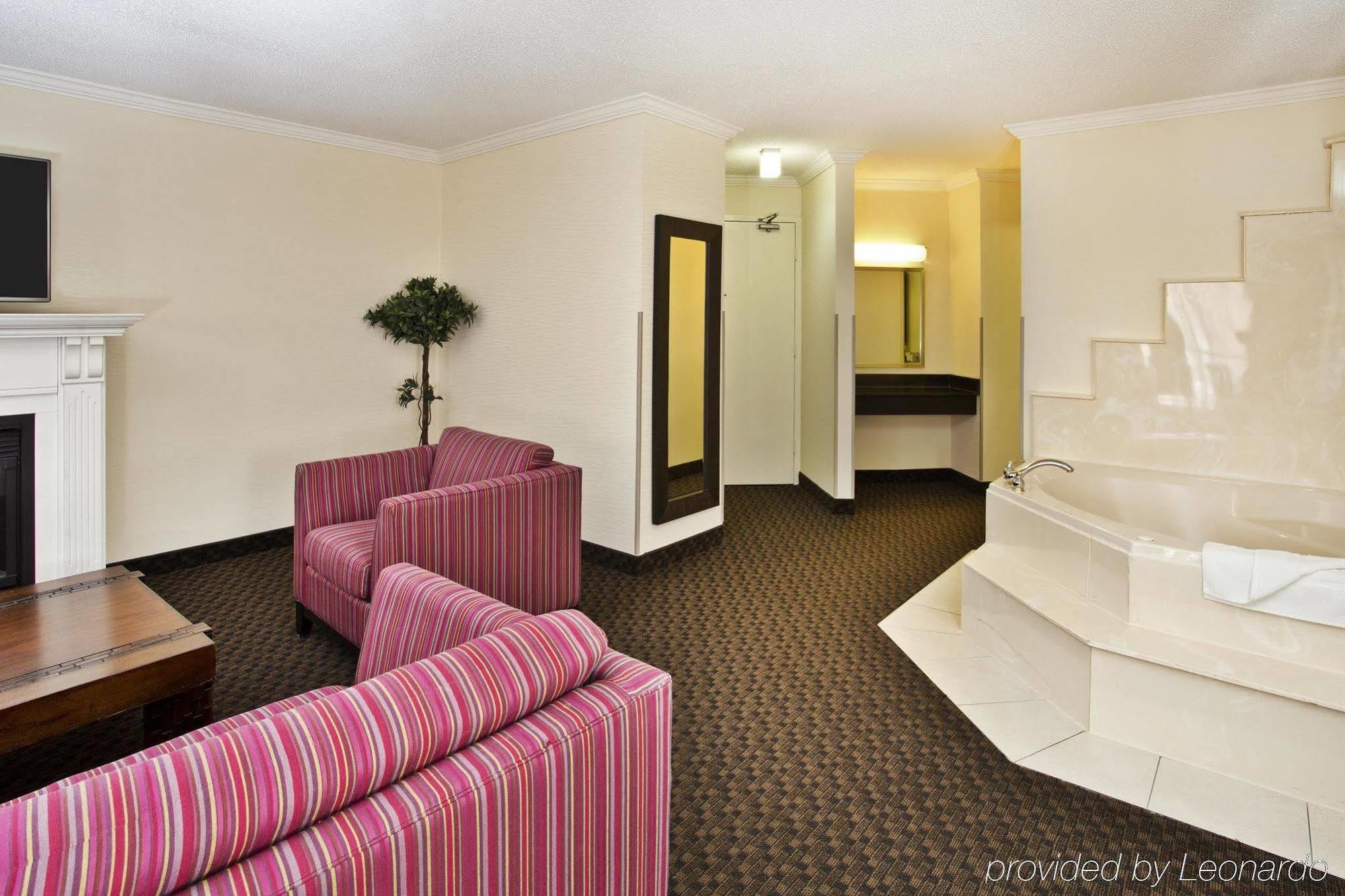 Radisson Hotel Sudbury Exterior foto